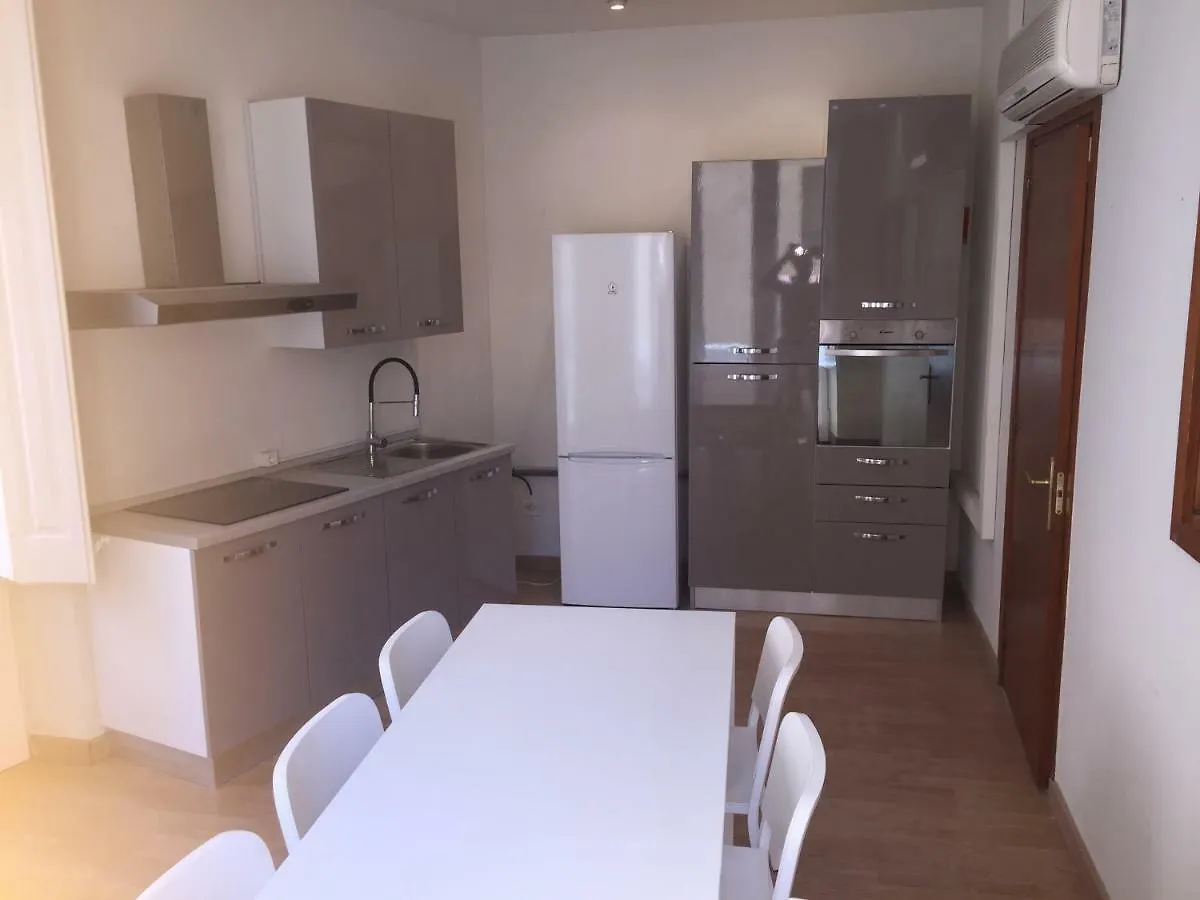 Apartamento 120 M2 A 10 Minutos A Pie De La Playa Hotel Sant Feliu de Guixols Spain